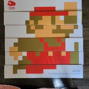 Club Nintendo Mario & Friends 25 Pin Badges Set 2011 Platinum Reward Member Excl